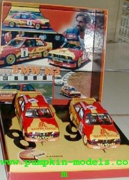 BMW M3 E30 Team Santa Lucia, 1/32, GB99045