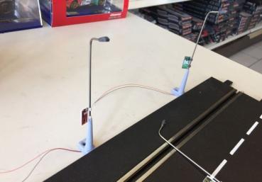 Preview: Streckenbeleuchtung fuer Carrera Schienen (1:24+1:32)