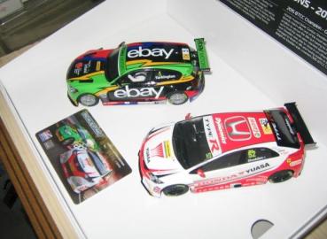 Preview: BTCC Champions 2014, Twin Pack - BMW 125 Series 1 & Honda Civic, Limited Edition, Scalextric C3694A