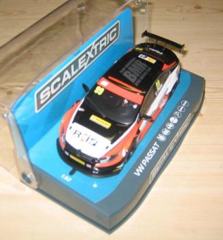 BTCC Volkswagen Passat - #99 Jason Plato, Brands Hatch 2015, Scalextric C3737