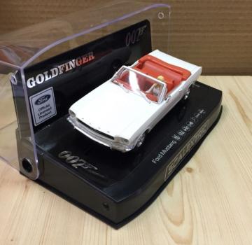 James Bond Ford Mustang – Goldfinger, 1/32, Scalextric C4404
