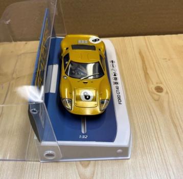 Preview: Ford GT40 - BOAC 500 1968 - Drury / Holland, 1/32, Scalextric C4495