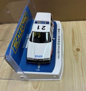 Preview: Volvo 850 Estate - Police Edition, 1/32, Scalextric C4627
