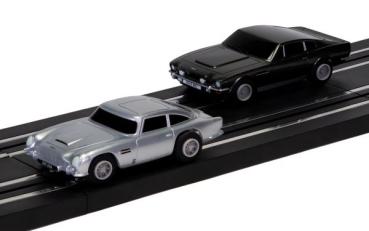 Preview: Micro Scalextric James Bond 007 Race Set - Aston Martin DB5 vs Aston Martin V8, 1/64, Scalextric Micro G1171M