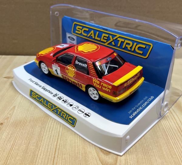 Ford Sierra Sapphire - BTCC 1990  Scalextric C4632