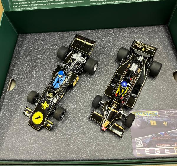 Ronnie Peterson Twin Pack Lotus 72 and 79,  Scalextric C4684A