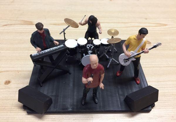 BAND, 4 Musiker + Instrumente, 1/32, Band