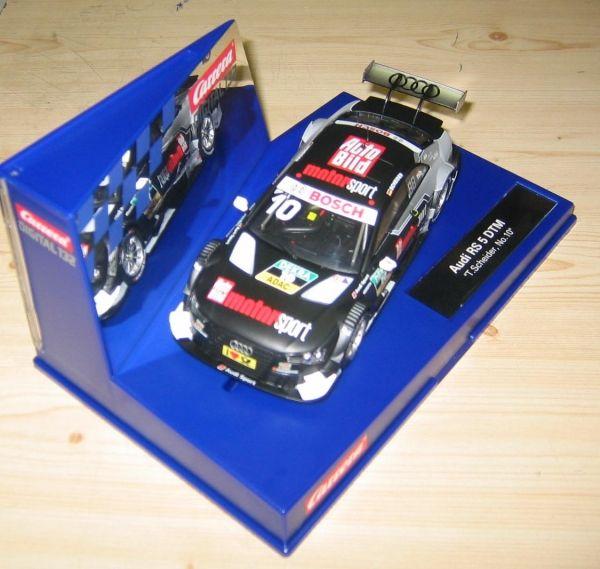 Audi RS 5 DTM Audi Sport Team Phoenix  Nr.10, Carrera 20030779, 30779