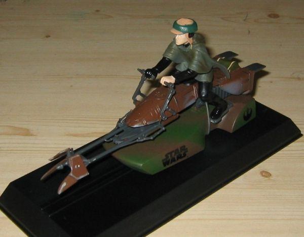 Star Wars Luke Skywalker, 74-Z Speeder Bike, 1/32, C3298