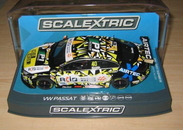 BTCC VW Passat, 2016 British Touring Car Championship, #40 Aron Smith, 1/32, Scalextric C3864