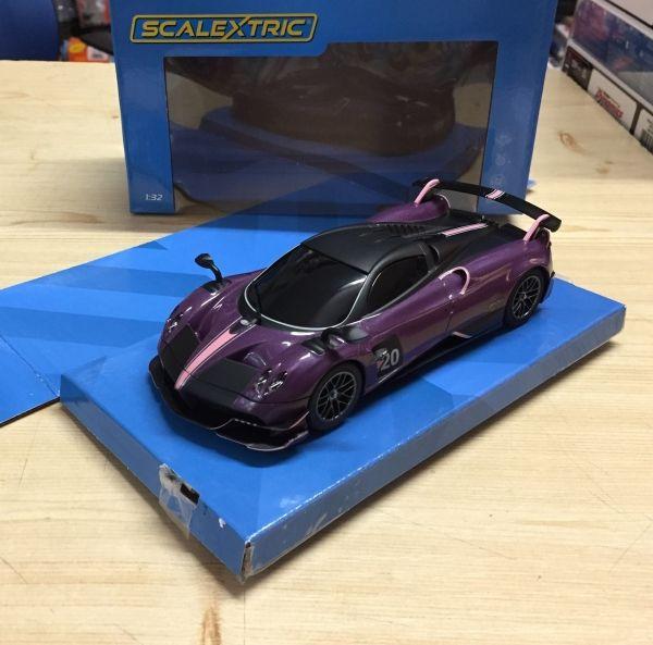Pagani Huayra Roadster BC Drago Viola Edition, 1/32, Scalextric C4248
