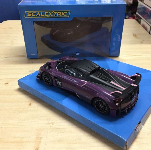 Pagani Huayra Roadster BC Drago Viola Edition, 1/32, Scalextric C4248
