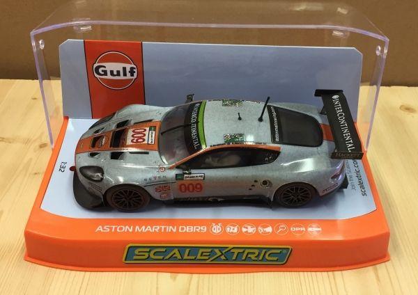 Aston Martin DBR9 - Gulf Edition - ROFGO 'Dirty Girl', 1/32, Scalextric C4316