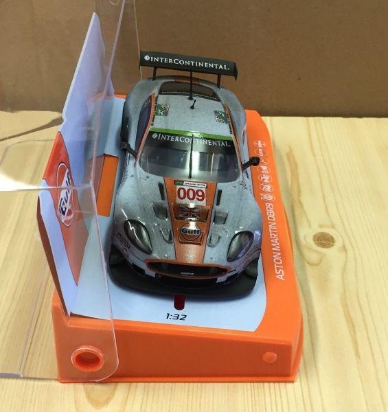 Aston Martin DBR9 - Gulf Edition - ROFGO 'Dirty Girl', 1/32, Scalextric C4316