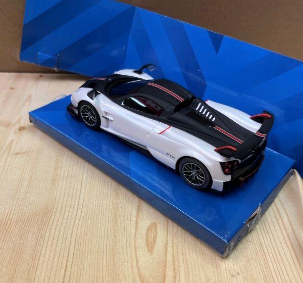 Pagani Huayra BC Roadster – Grigio Montecarlo, 1/32, Scalextric C4399