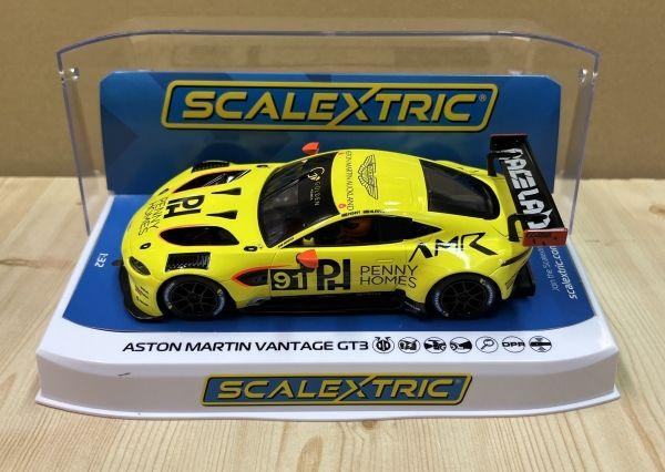 Aston Martin GT3 Vantage 'Penny Homes Racing' Ronan Murphy, 1/32, Scalextric C4446