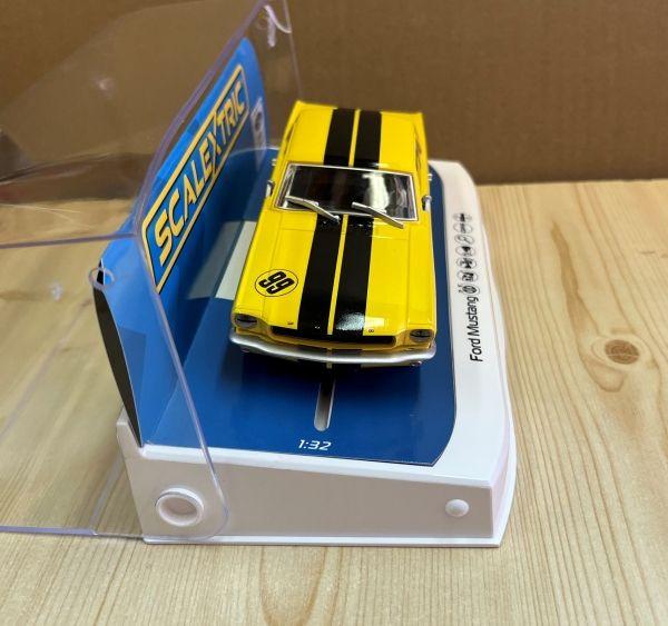 Ford Mustang Rassler Racing, 1/32, Scalextric C4537