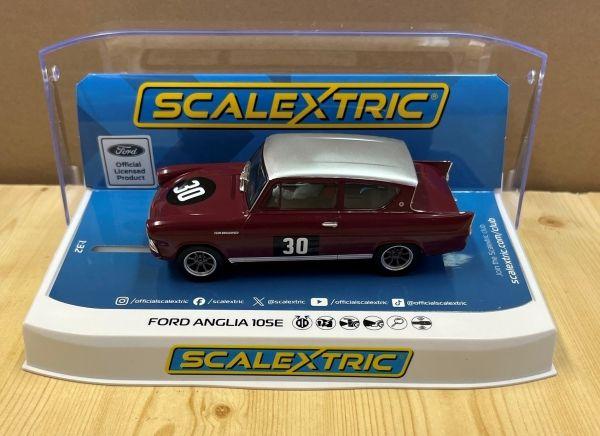 Ford Anglia 105E - Broadspeed, 1/32, Scalextric C4546