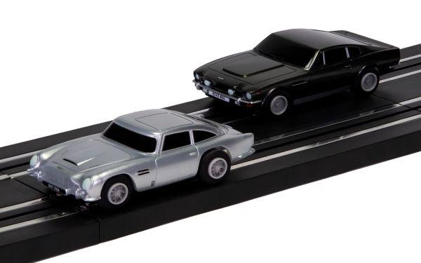 Micro Scalextric James Bond 007 Race Set - Aston Martin DB5 vs Aston Martin V8, 1/64, Scalextric Micro G1171M