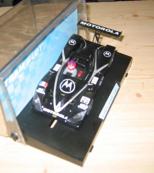 Lola B98/10 #25 schwarz, Team Slot 11402